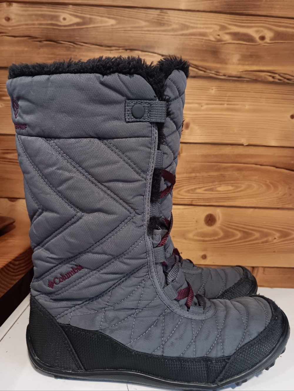 Columbia Waterproof Insulated Boots Womens 6